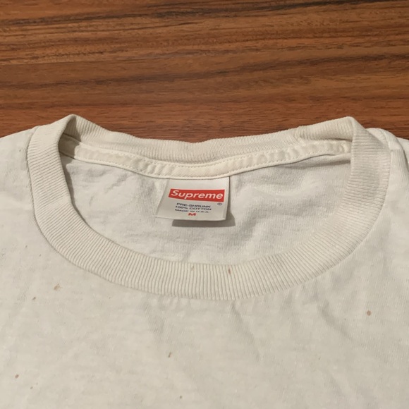 SUPREME Suzie Switchblade T-Shirt - MENS SIZE MEDIUM - Picture 4 of 8